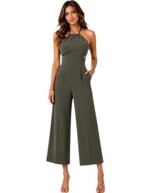 NWT Romeo + Juliet Couture Olive Green Halter Cutout Wide Leg Jumpsuit — Size M
